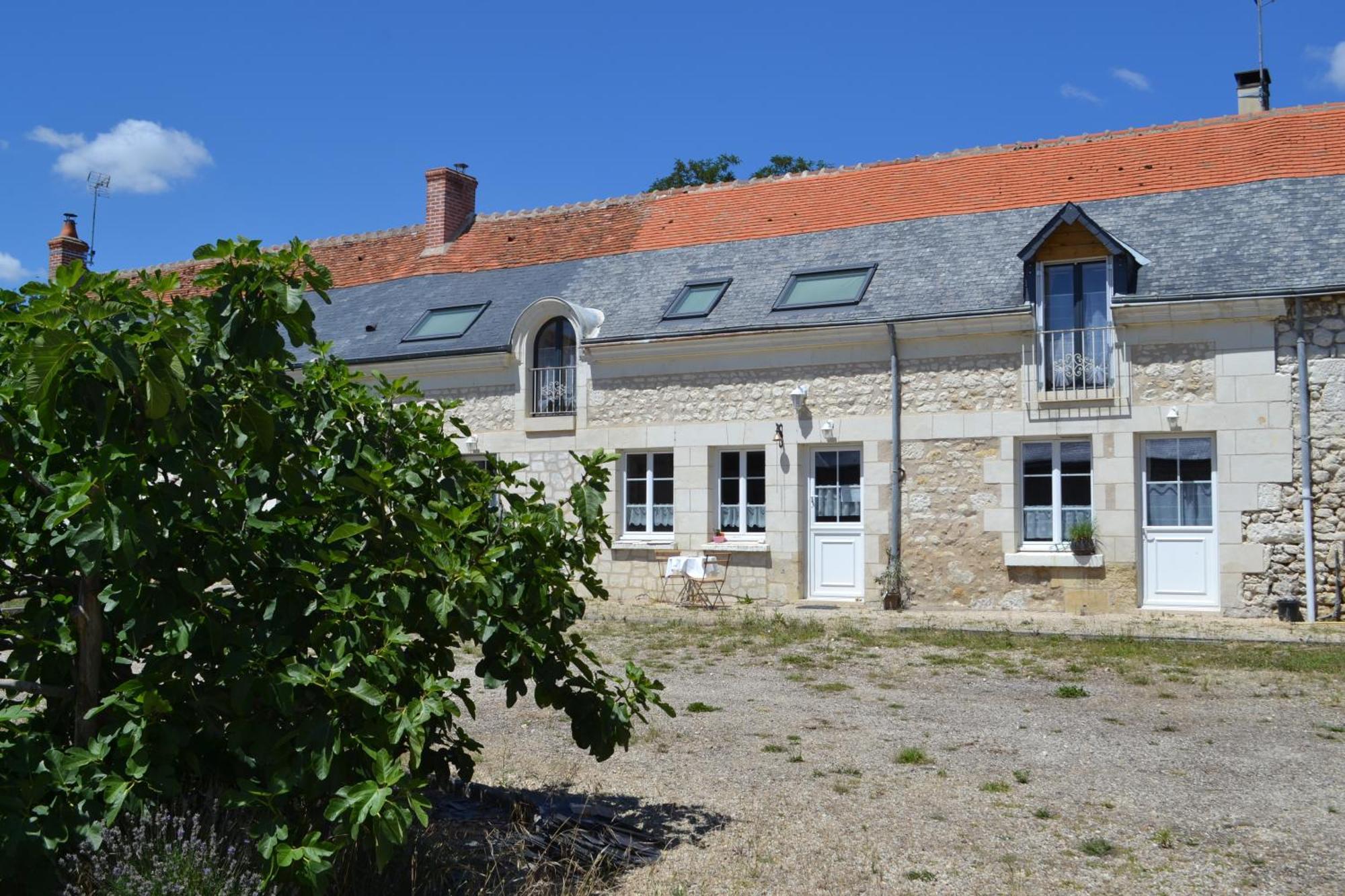 Escale A Villeperdue Chambre Neringa Saint-Épain Exterior foto